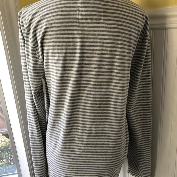 ABERCROMBIE & FITCH MUSCLE HENLEY - Picture 3 of 8